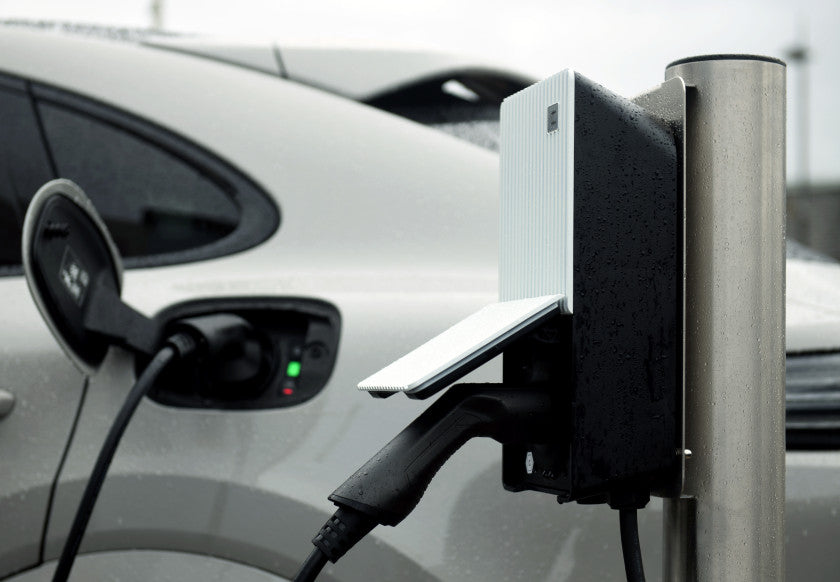 TELTONIKA_Wallbox_TeltoCharge_3-phasig_mit_5m_Ladekabel_EVC121000000