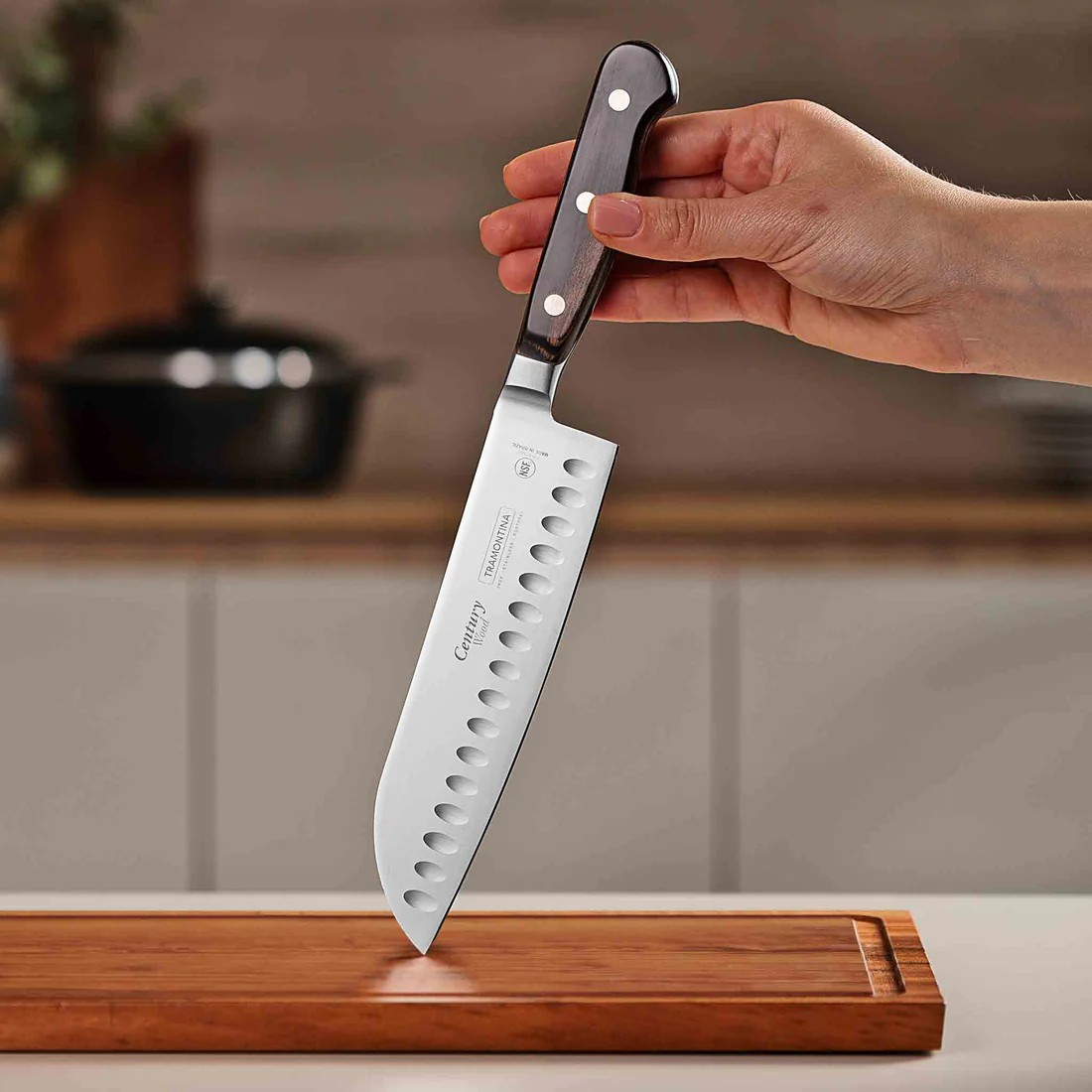 Tramontina_CENTURY_WOOD_Santokumesser_-_F_r_Fleisch_Fisch_Gem_se_mit_Kullenschliff_25_Jahre_Garantie