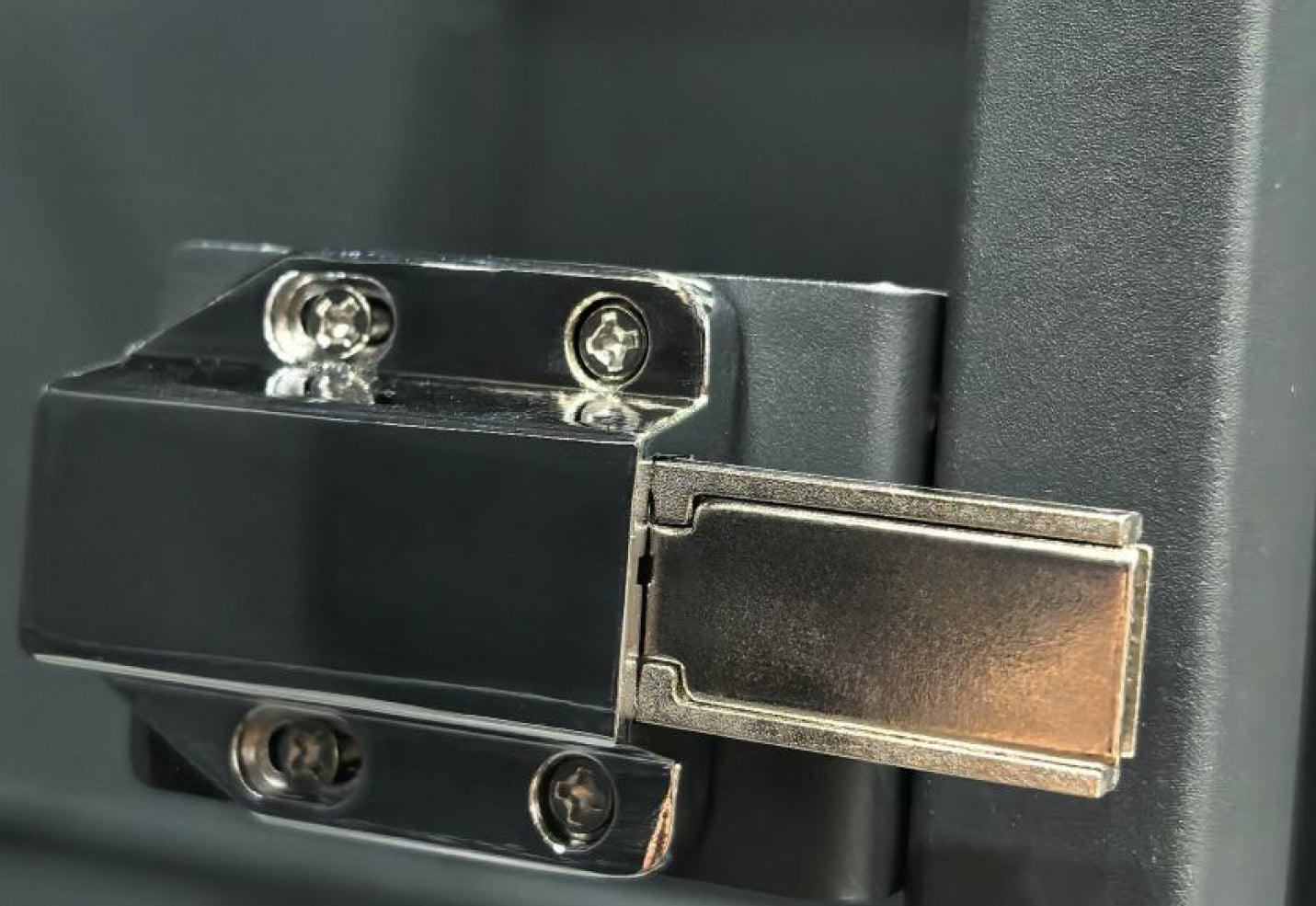 HUX-HOME® Berlin Mülltonnenbox / Mülltonnenverkleidung